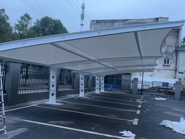 鋼結(jié)構(gòu)廠房